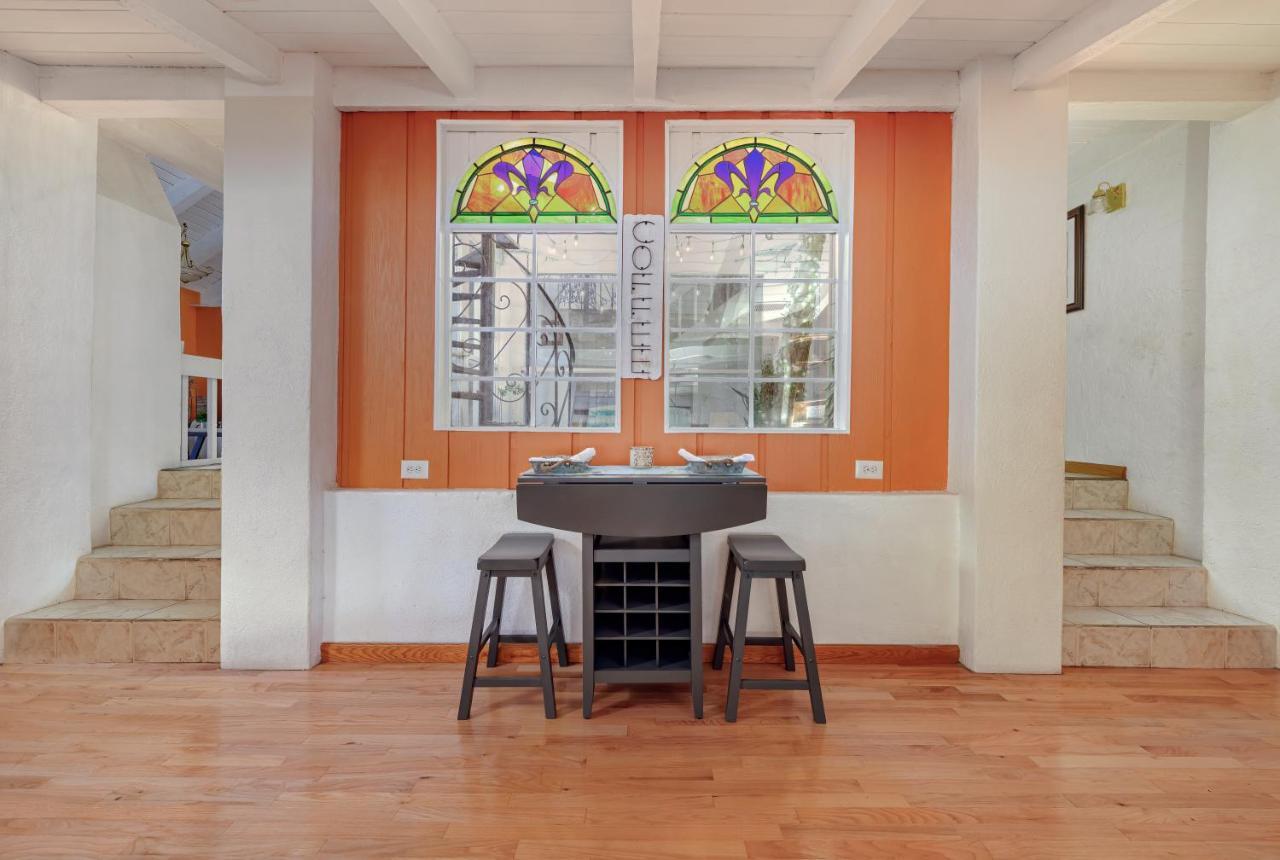Smart Solution - Individual Private Bed-Pods In Gorgeous Shared Space - Women Only Dorm In Room 5 - Coed House - Full-Sized Mattresses In Individual Pods - With Built-In Private Storage - Gorgeous Shared Room - Affordable Luxury - Sparrow House 凤凰城 外观 照片